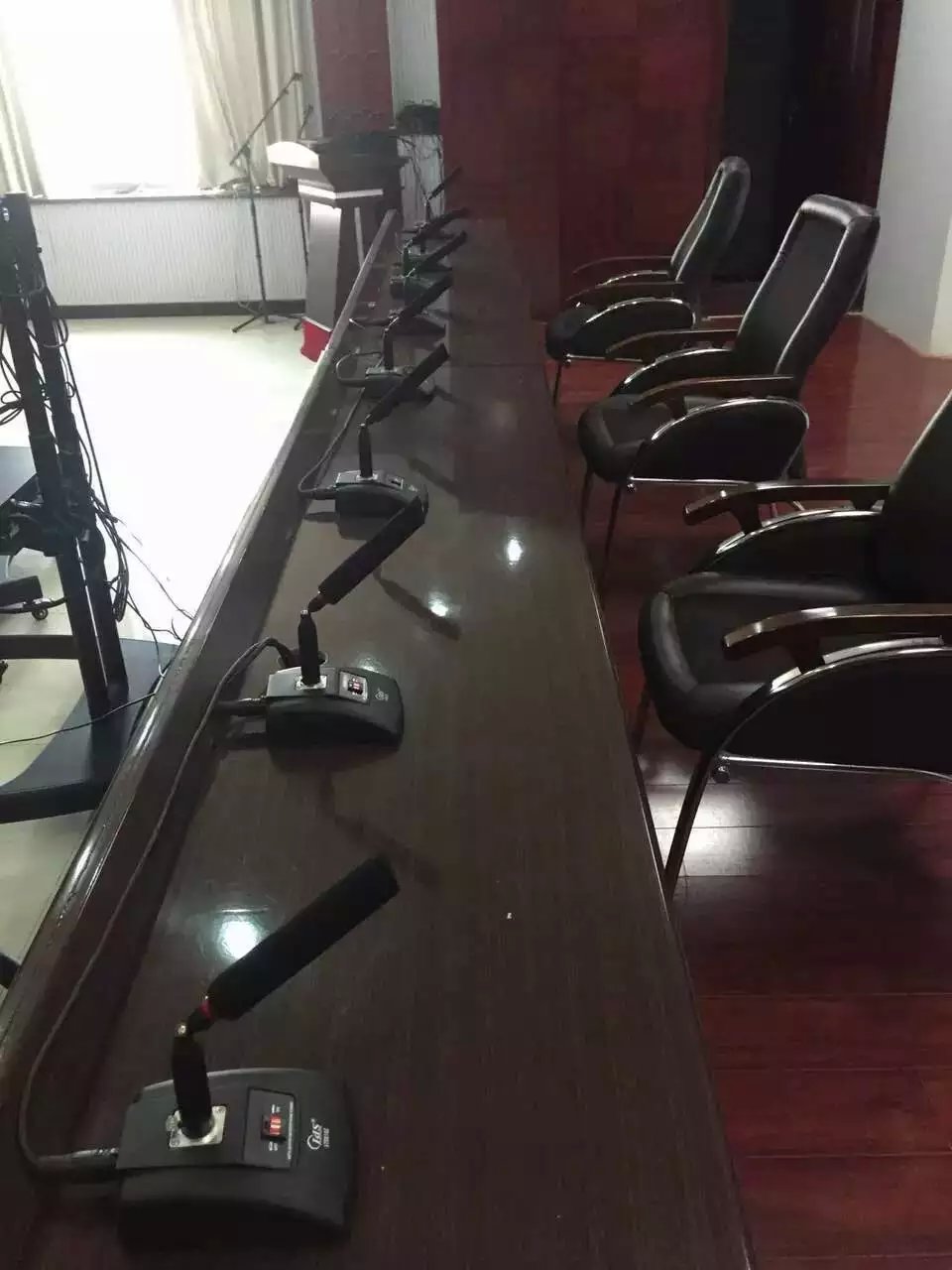 新疆克孜勒苏柯尔克孜自治州国家税务局会议室